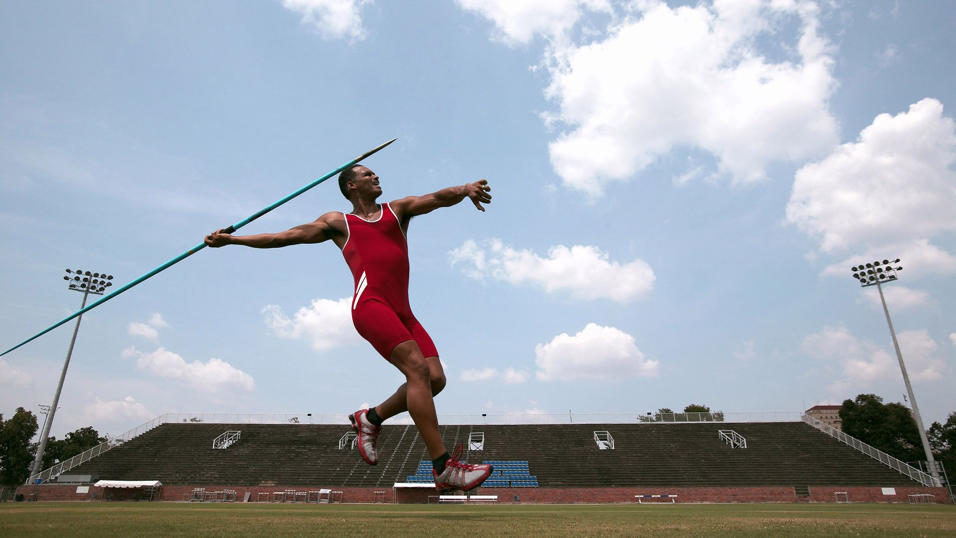 滑板运动风靡全球,年轻选手闪耀国际赛场